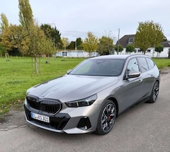 Bild des Angebotes BMW 540 540d xDriveTouring, MSport Pro, Hinterachslenkung