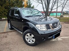 Bild des Angebotes Nissan Pathfinder Pathfinder 2.5 dCi Aut.LE