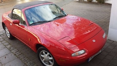 Mazda MX-5 Wunderschöner roter MX-5