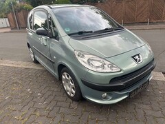 Bild des Angebotes Peugeot 1007 Premium