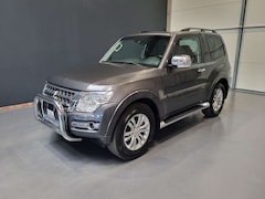 Bild des Angebotes Mitsubishi Pajero 3.2 DI-D Top *Navi| Xenon| AHK*