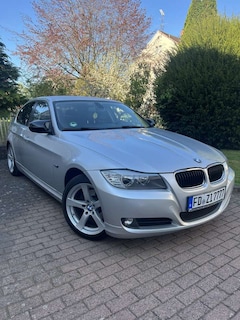 Bild des Angebotes BMW 318 318d DPF Aut. Edition Exclusive