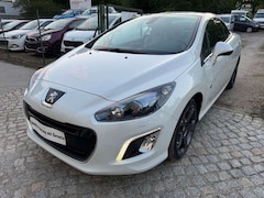 Bild des Angebotes Peugeot 308 CC Cabrio-Coupe ROLAND GARROS 1-Hand