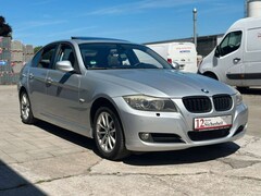 Bild des Angebotes BMW 320 i Lim. Bi-Xenon*Memory*Leder*Navi*2-Zonen*
