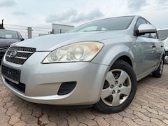 Bild des Angebotes Kia Ceed / cee'd EX1,4i Klimaanlage,1-Hand,Tüv 01/27