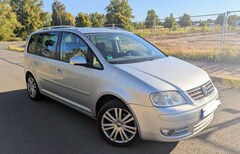 Bild des Angebotes VW Touran 2.0 TDI Highline