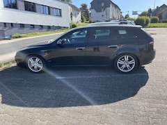 Bild des Angebotes Alfa Romeo 159 Sportwagon 2.2 JTS 16V Elegante