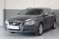 Bild des Angebotes Volvo V70 Kombi Summum~SZH~STHZ~Tempom~Navi~PDC~MFL