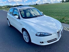 Bild des Angebotes Alfa Romeo 147 1,6 TS 16V
