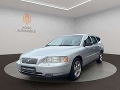 Bild des Angebotes Volvo V70 KOMBI 2.4 KINETIC/AHK/SERVO/AUTOMATIK