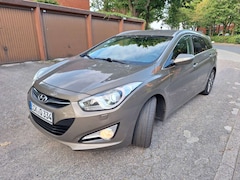 Bild des Angebotes Hyundai i40 i40cw 1.7 CRDi Premium