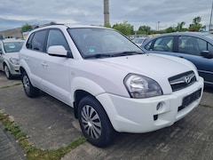 Hyundai TUCSON 2.0 GLS Edition  (2WD) Leder TÜV 02/2027