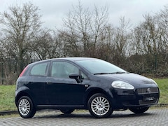 Bild des Angebotes Fiat Grande Punto 1.2 8V Dynamic guter Zustand Tüv
