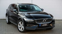 Bild des Angebotes Volvo V60 Cross Country B5 Benzin AWD BLIS Kamera Pilot Assist