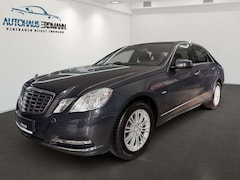Bild des Angebotes Mercedes-Benz E 200 Autom*Navi*PDC vo+hi*Sehr sauber !