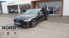 Bild des Angebotes Volvo V60 Plus Dark