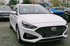 Bild des Angebotes Hyundai i30 cw Pure+Spurhalte+DAB+Klima