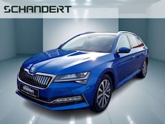 Skoda Superb Combi 1.4 iV Style DSG Matrix Navi Pano AHK