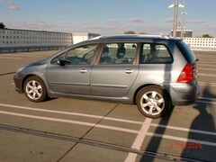 Bild des Angebotes Peugeot 307 Break SW Premium 1,6  Automatik,Panoramadach