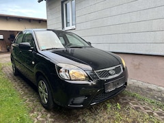 Bild des Angebotes Kia Rio 1.4 Vision 1 Hand