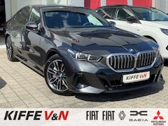 Bild des Angebotes BMW 550 e xD MSPORT DAP PA+ AUTOB-ASSIST H/K ICONIC