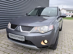 Bild des Angebotes Mitsubishi Outlander 2.0 DI-D Intense/Leder/Navi/ 7-Sitzer