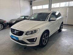 Bild des Angebotes Volvo XC60 D4 R-Design*Momentum**Kamera*ACC*Navi* SHZ+Winter