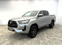 Bild des Angebotes Toyota Hilux 2.8 D-4D 4x4 °RFK°SHZ°DAB°Rollo°AHK°