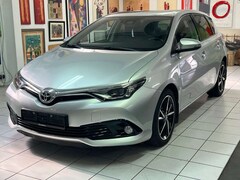 Bild des Angebotes Toyota Auris Benzin 1,6 Active Plus Navi LED SzHz