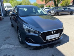 Bild des Angebotes Hyundai i30 YES! Navi Sitzheizung Tempo HU/AU Neu 1.Hand