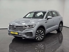 Bild des Angebotes VW Touareg 4Motion eHybrid R-Line Garantie Pano LED