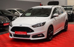 Ford Focus 2.0 ST Turnier Unfallfrei*Recarositz*