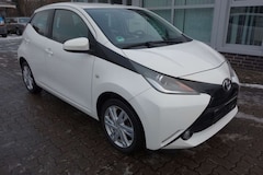 Bild des Angebotes Toyota Aygo Aygo x-play touch Automatik Klima Kamera Alu