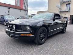 Bild des Angebotes Ford Mustang 4.0  V6 TOP Optik *black is black*