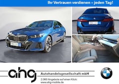 Bild des Angebotes BMW 550 e xDrive M Sportpaket Hifi Memory-Sitze