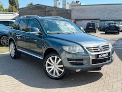 Bild des Angebotes VW Touareg V10 TDI Individual / Exclusive
