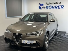 Bild des Angebotes Alfa Romeo Stelvio 2.0 Turbo Super Q4 Navi Kamera Xenon H&K
