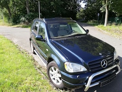 Bild des Angebotes Mercedes-Benz ML 430 V8