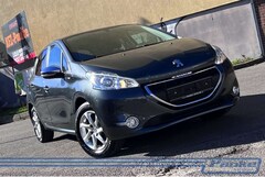 Bild des Angebotes Peugeot 208 Style 1.2*SHZ*5trg*PDC*Klima*Blueto*Tempo*