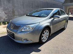 Bild des Angebotes Toyota Avensis 1.8 Executive *Automatik/Navi/Kamera*