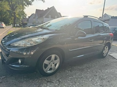 Bild des Angebotes Peugeot 207 SW Family Klima,Alu,PanoDach,Tüv Neu