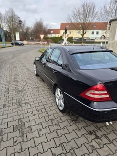 Bild des Angebotes Mercedes-Benz C 320 CDI 7G-TRONIC Avantgarde Sport Edition +