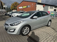 Bild des Angebotes Hyundai i30 FIFA World Cup Edition, Navi, RückCam,