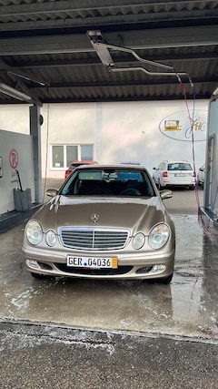 Bild des Angebotes Mercedes-Benz E 240 Classic