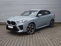 Bild des Angebotes BMW X2 sDrive18d M Sport Drive/ParkAssis+ h/k AHK SH