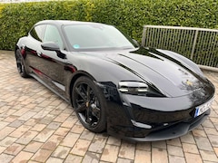 Bild des Angebotes Porsche Taycan Sport Turismo Pano Luft Perf Chrono Kam