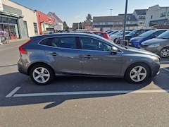 Bild des Angebotes Volvo V40 D2 Momentum