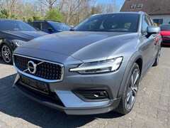 Bild des Angebotes Volvo V60 Cross Country Pro AWD Dig.Tacho Massage Scheckheft Sitzklima TOP