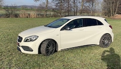 Mercedes-Benz A 180 A 180 dAMG Line