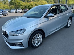 Bild des Angebotes Skoda Fabia DSG Selection Navi Key Kamera Matrix